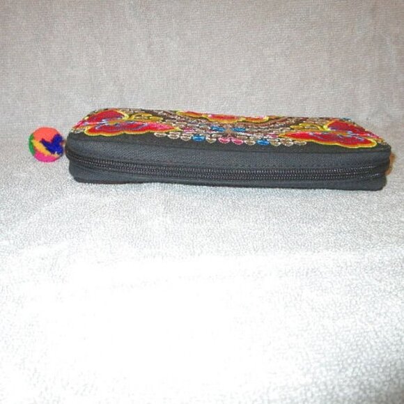 New EMBROIDERED Beaded BUTTERFLIES Zip Around WALLET Clutch ORGANIZER Pom BOHO - Picture 2 of 7